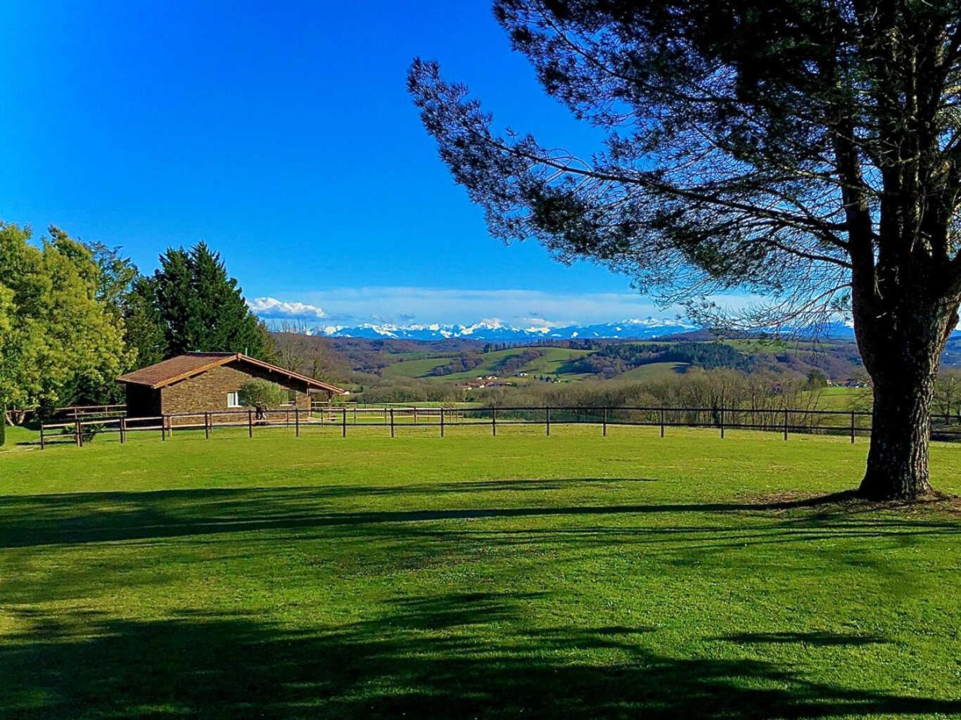 La Bergerie Villa Bardos Exterior photo